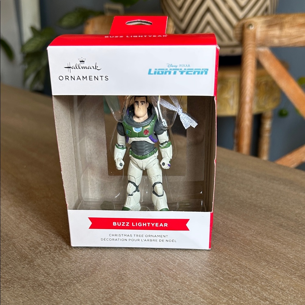 Hallmark Disney Pixar Buzz Lightyear Christmas Ornament